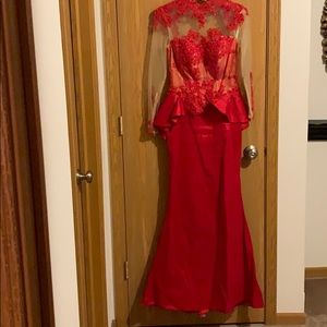 Mac Duggal winter long sleeve prom dress